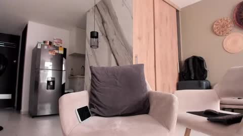 Snapshot of cristian_ortiz_1 chatting on February 23, 3:37 pm Cristian online show from February 23, 3:37 pm