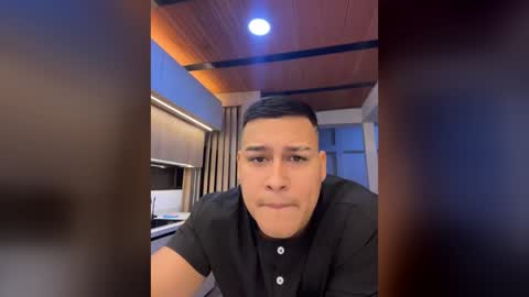 cristopher_011 online show from July 29, 11:37 pm