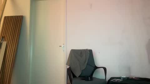 Nickkk online show from April 26, 11:56 pm