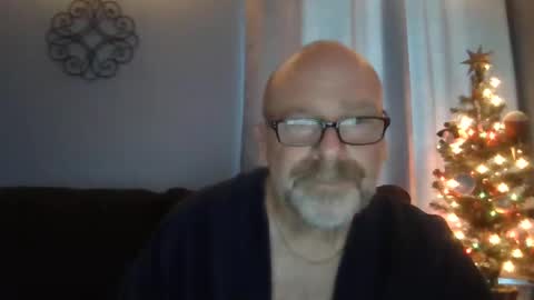 fun guy online show from December 31, 9:28 pm