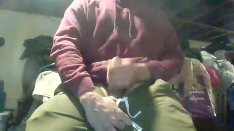 crystalxdic229 online show from December 22, 9:01 pm