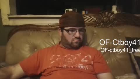 Snapshot of ctboy41 chatting on October 31, 2:57 am CTboy41 online show from October 31, 2:57 am