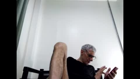Snapshot of cucaio18 chatting on January 26, 3:14 pm BIG UNCUT HARD COCK online show from January 26, 3:14 pm
