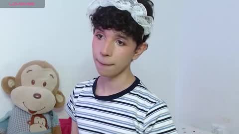 Cuddly online show from November 28, 10:22 pm