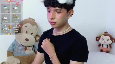 Cuddly online show from October 30, 4:58 am