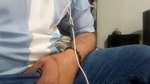 cumbian_chero online show from March 4, 2:35 pm