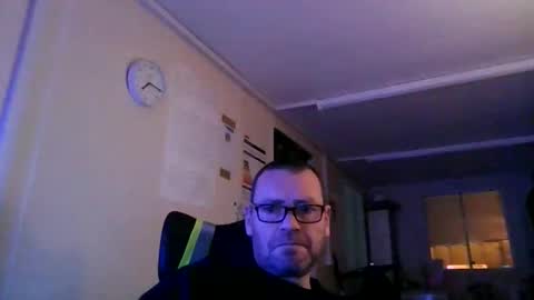 cumplay70 online show from December 20, 7:15 am