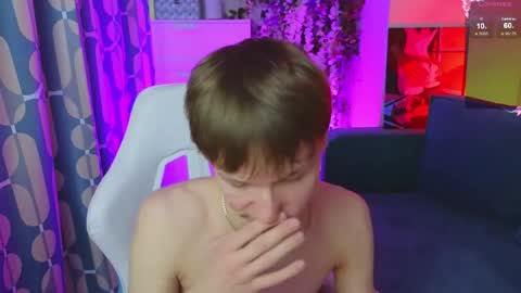 cumte_boy online show from April 18, 1:18 am