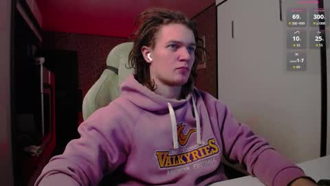 Tarzan online show from April 11, 10:02 pm