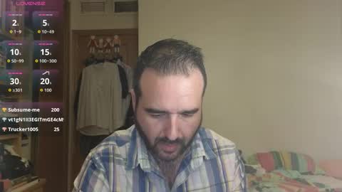 curiosillo1983 online show from October 12, 4:23 pm