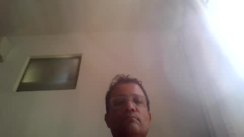 curious_boy2009 online show from July 1, 3:18 am