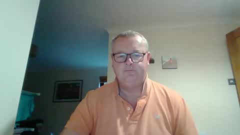 Snapshot of curiousax77 chatting on December 30, 10:10 am curiousax77 online show from December 30, 10:10 am
