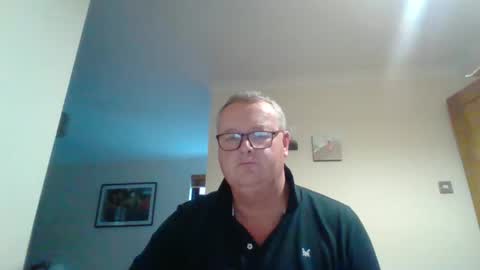 Snapshot of curiousax77 chatting on January 9, 12:09 pm curiousax77 online show from January 9, 12:09 pm