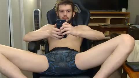 curiouss25 online show from April 13, 5:08 am