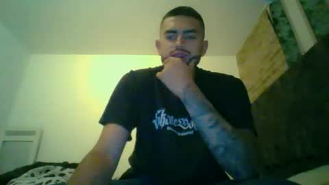 cuteblack07 online show from June 22, 11:20 pm
