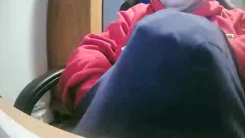 Cuteboy090 online show from September 14, 8:33 pm