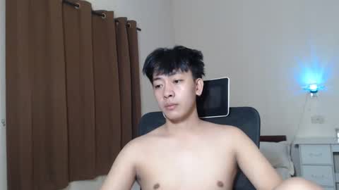 Neil Taylor online show from November 1, 1:09 am