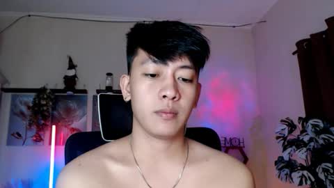 Neil Taylor online show from January 31, 7:11 pm