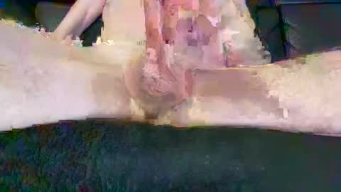 cwaddle online show from February 1, 3:18 pm