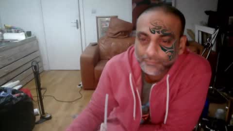 d w londonboy online show from January 5, 8:52 pm