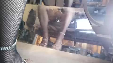 da941987 online show from February 9, 5:45 am