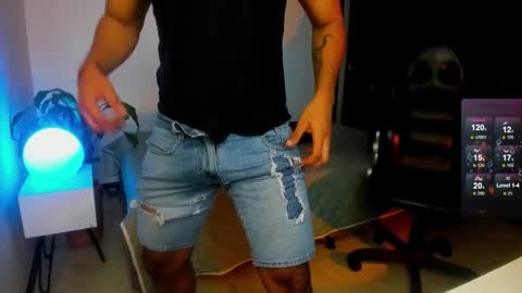 Mauricio online show from November 6, 8:23 pm