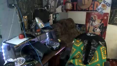 dadddyyycloudy online show from November 13, 10:24 pm