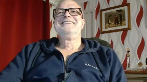 Brian ... online show from October 30, 9:27 pm