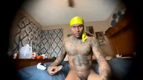 sexy tatted king bbc online show from May 3, 3:20 am