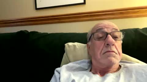 Snapshot of daddyweis chatting on October 13, 11:49 am daddyweis online show from October 13, 11:49 am