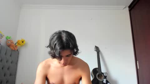 Snapshot of daemon_txuspunk chatting on January 10, 6:28 pm DAEMON online show from January 10, 6:28 pm