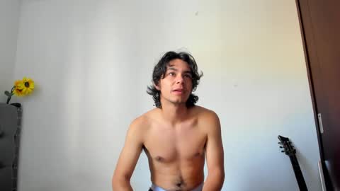 Snapshot of daemon_txuspunk chatting on January 13, 4:30 pm DAEMON online show from January 13, 4:30 pm