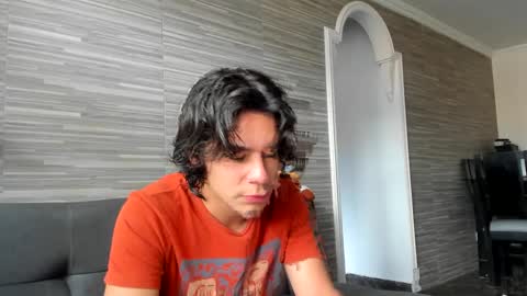 Snapshot of daemon_txuspunk chatting on January 28, 8:15 pm DAEMON online show from January 28, 8:15 pm