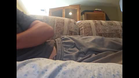 Snapshot of dailyjerker84 chatting on March 1, 7:59 pm DailyJerker84 online show from March 1, 7:59 pm