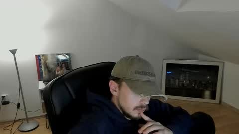 Daimon  online show from October 26, 1:07 am