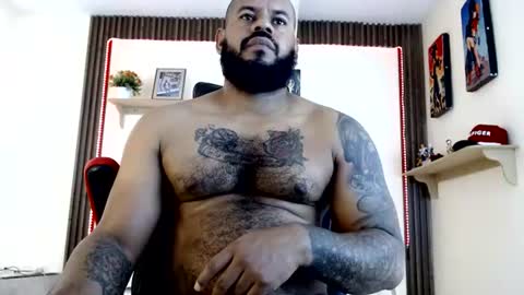 damian64436171 online show from June 20, 4:34 pm