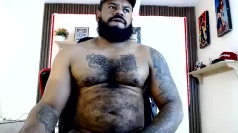 damian64436171 online show from July 9, 6:11 pm