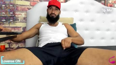 damian_shakur online show from March 3, 12:34 pm