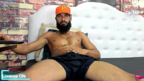 damian_shakur online show from March 6, 1:08 pm
