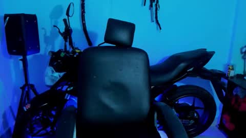 Damian torner online show from October 6, 8:08 am