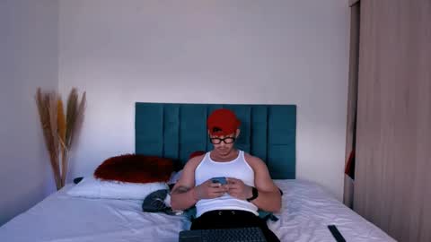 INSTAGRAM  DAMMIANMILLEROFICIAL online show from November 26, 1:36 pm