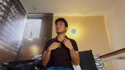 Damon  Salvatore online show from February 16, 7:34 pm