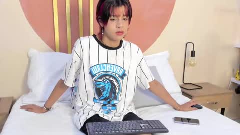 D A N online show from September 28, 1:42 pm