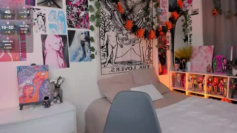 Daniel online show from October 30, 8:54 pm