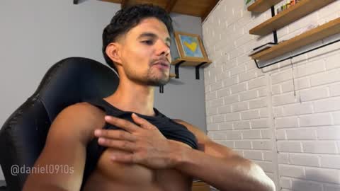 Daniel  online show from March 5, 9:06 pm