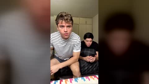 daniel_collins07 online show from April 16, 4:40 pm