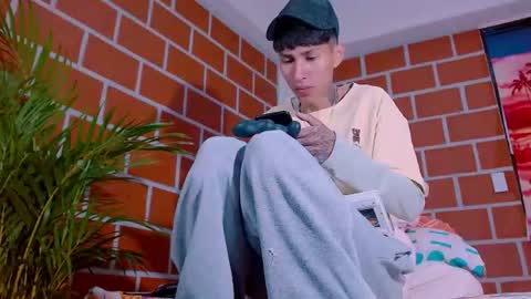 daniel_deluxx online show from July 10, 11:24 am