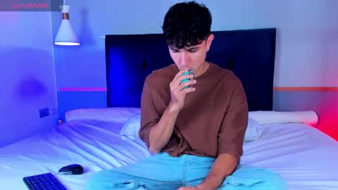 Daniel online show from March 7, 3:40 am