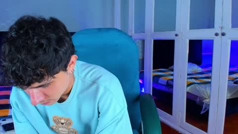 Daniel online show from February 22, 3:23 am