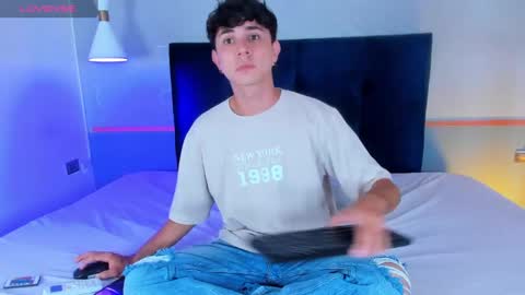 Daniel online show from January 3, 3:38 am